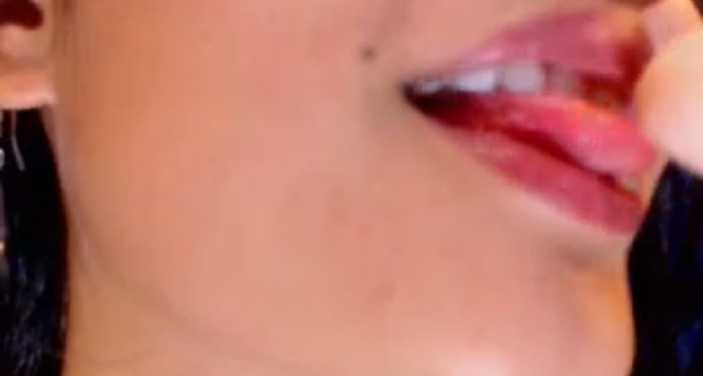 Julie_Moon video thumbnail