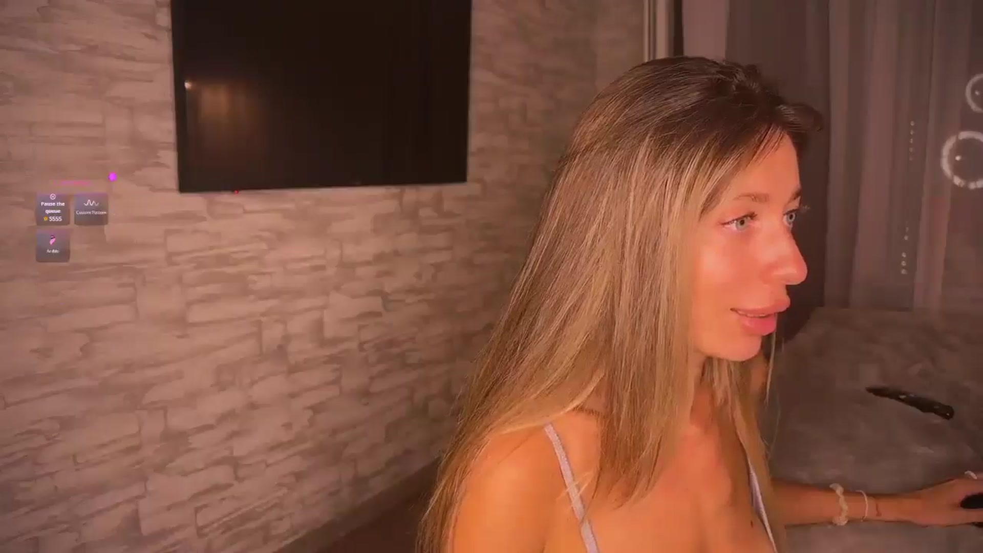 A_r_t video thumbnail