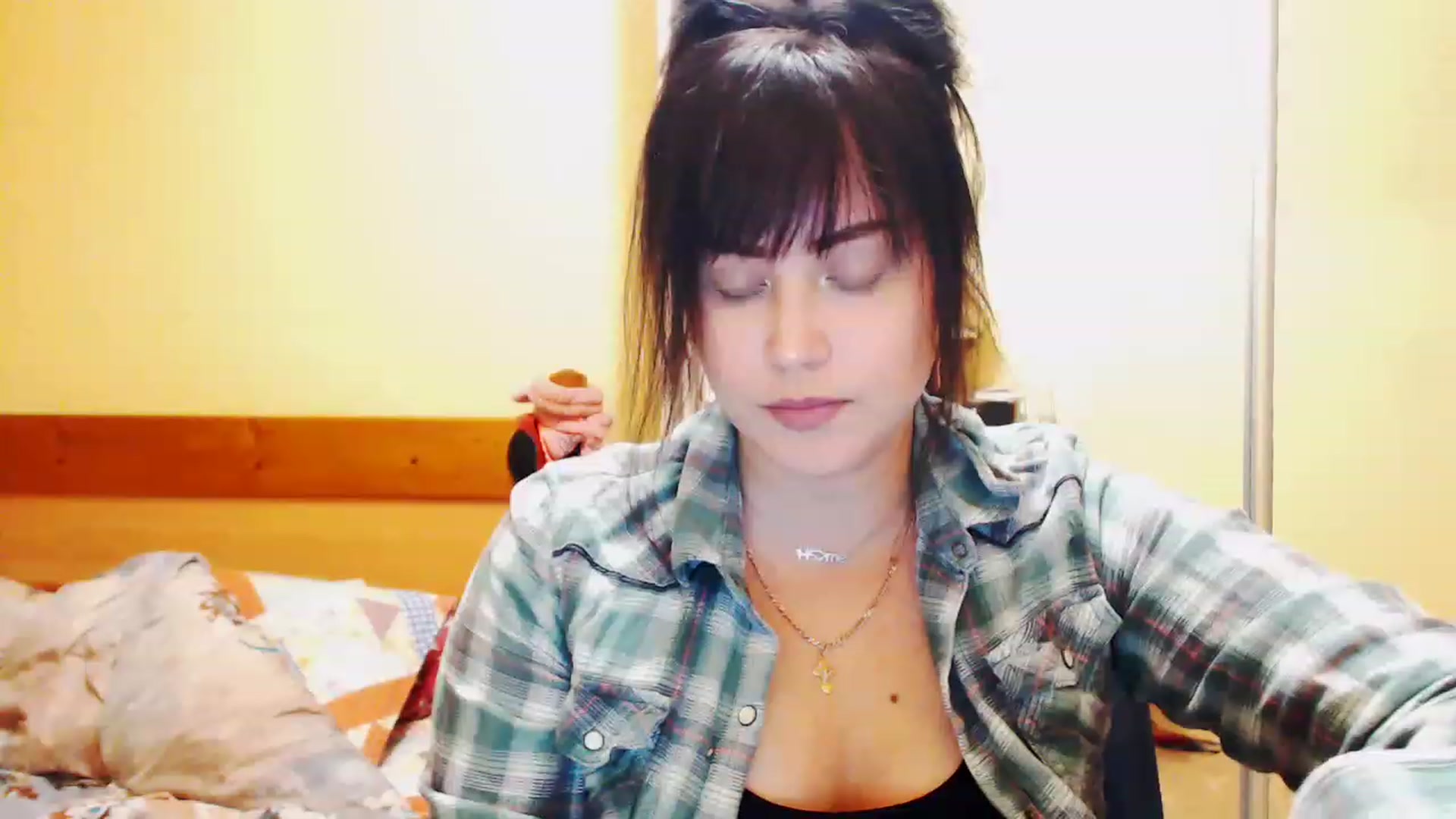 CutitaAnn video thumbnail