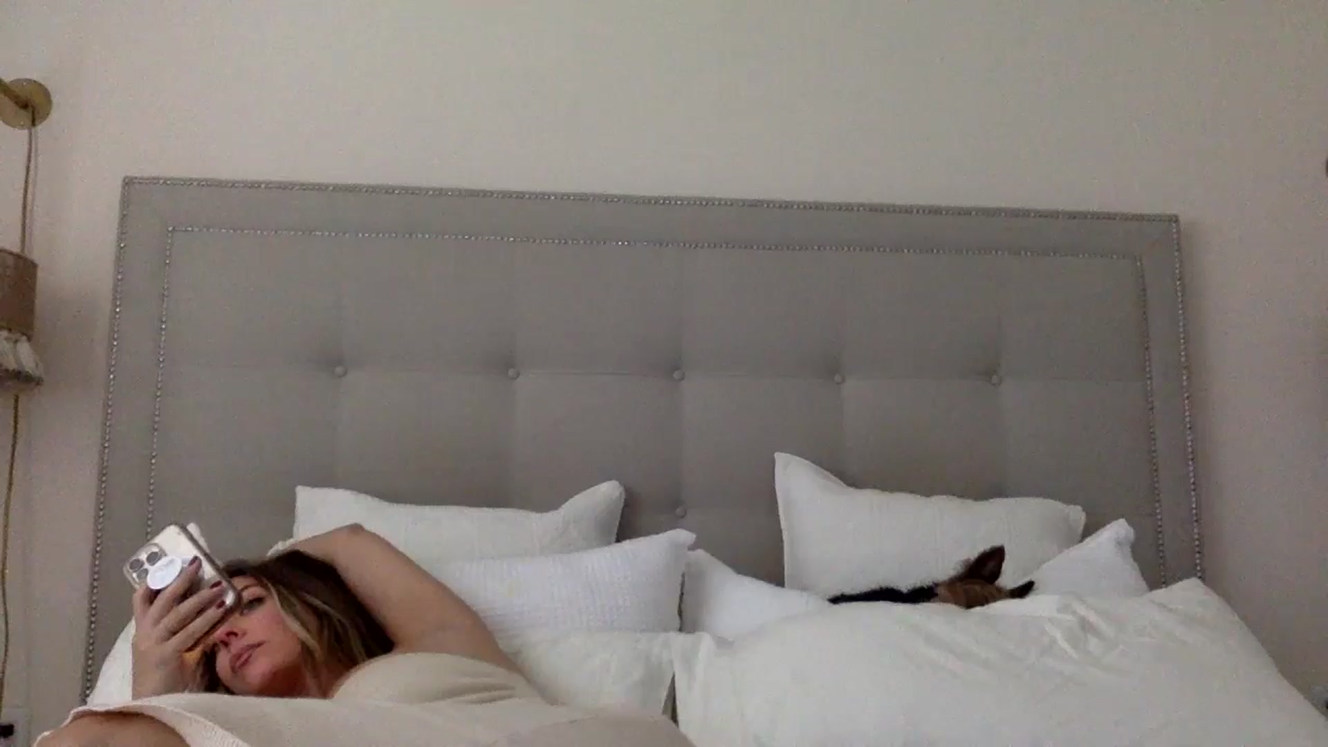 DaniSendLuv video thumbnail