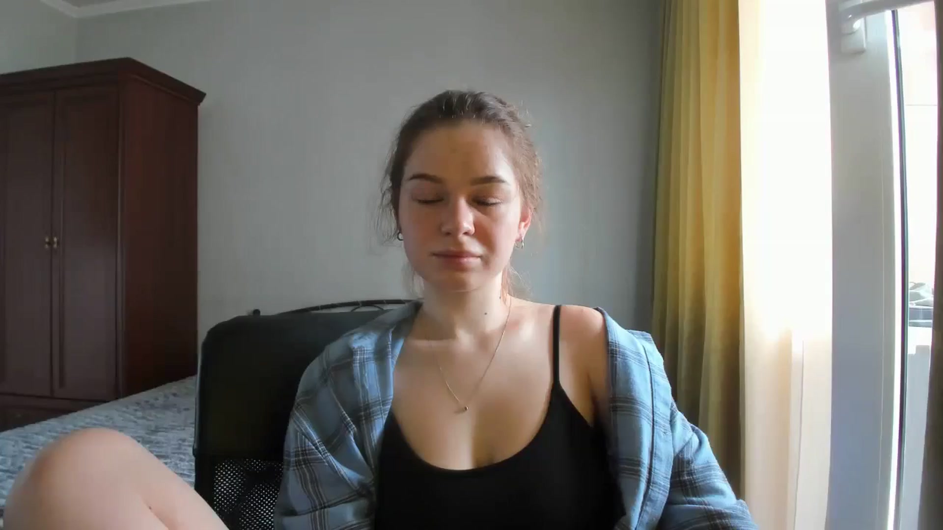 HeyAlisa video thumbnail