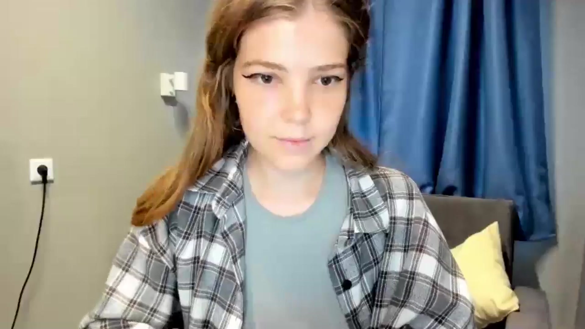 EffyShy video thumbnail