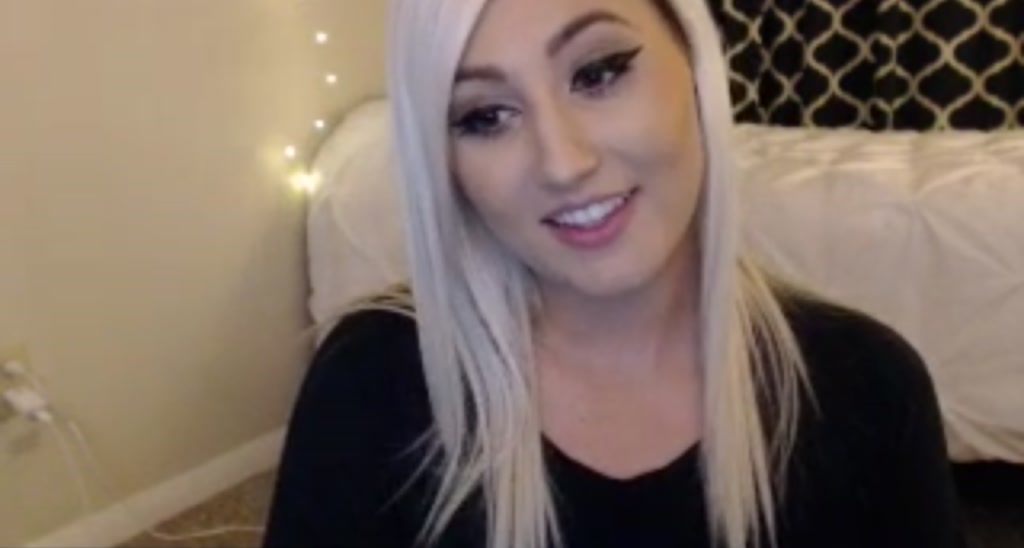 Beach_Babee video thumbnail
