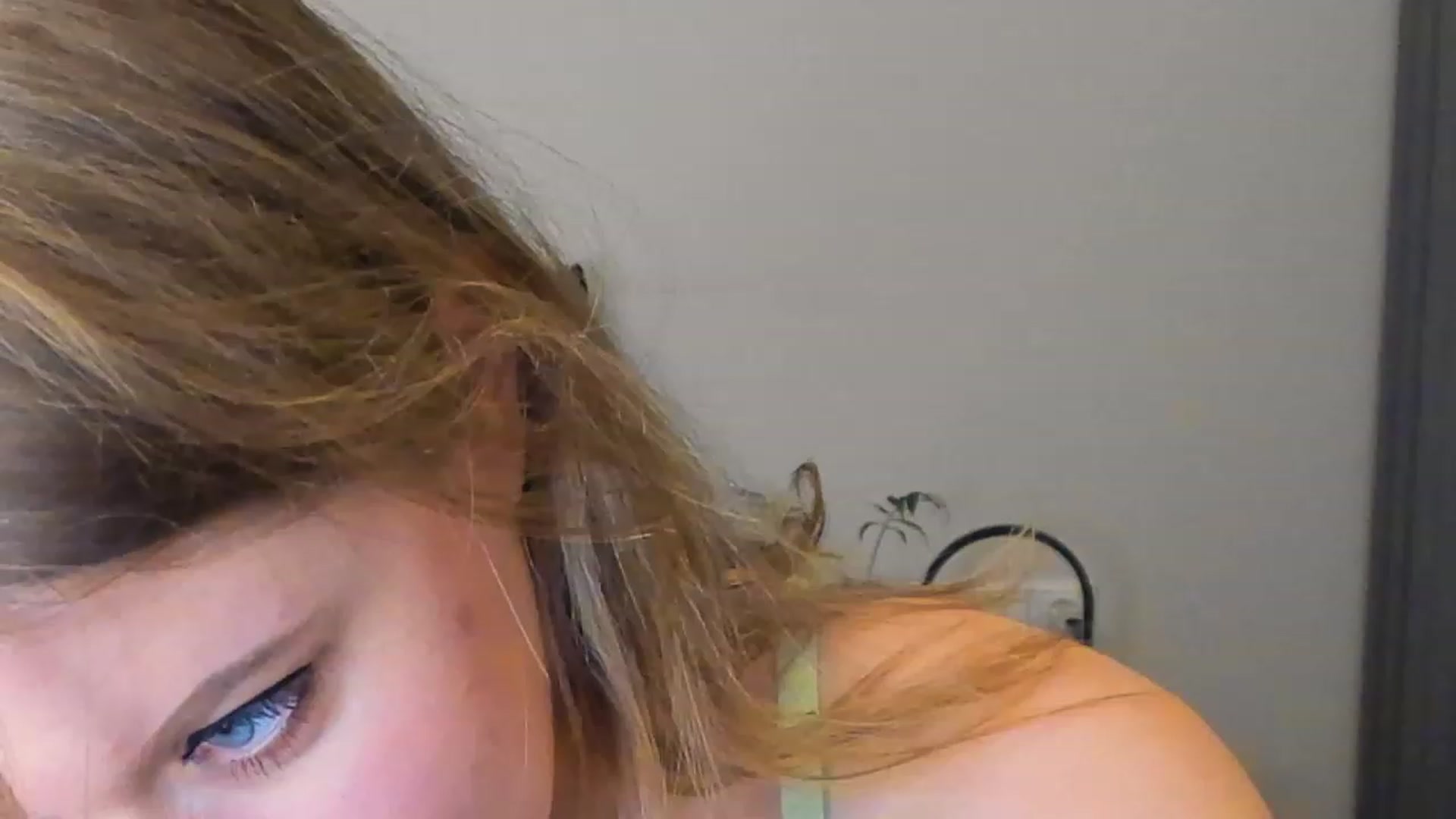 SensualAdict video thumbnail