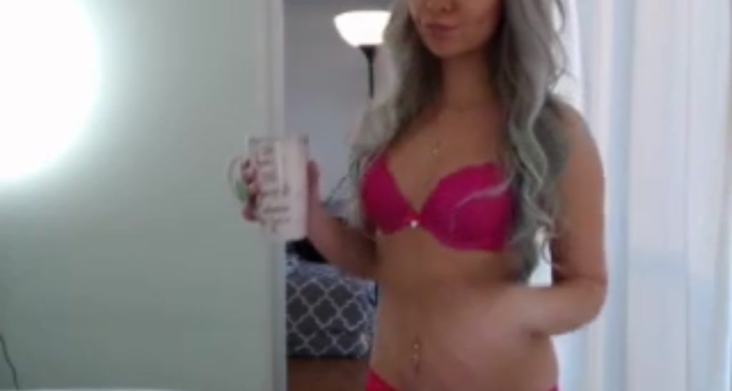 DaniiDoll video thumbnail