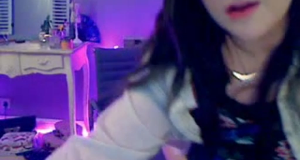 TheAngryGirl video thumbnail
