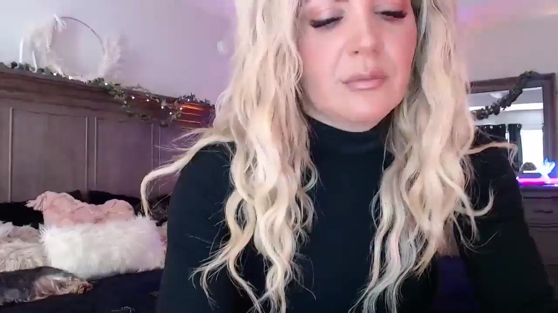Marilyn_XO video thumbnail