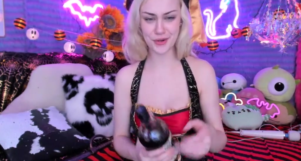 ClaraKitty video thumbnail
