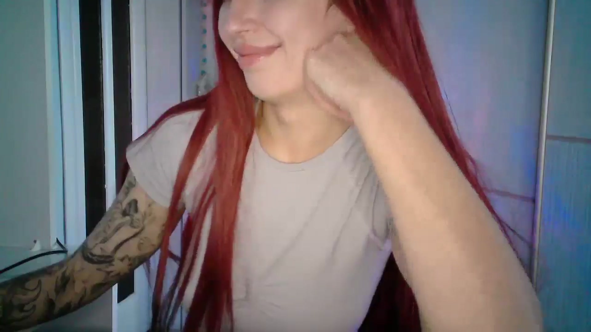 EllieStyles video thumbnail