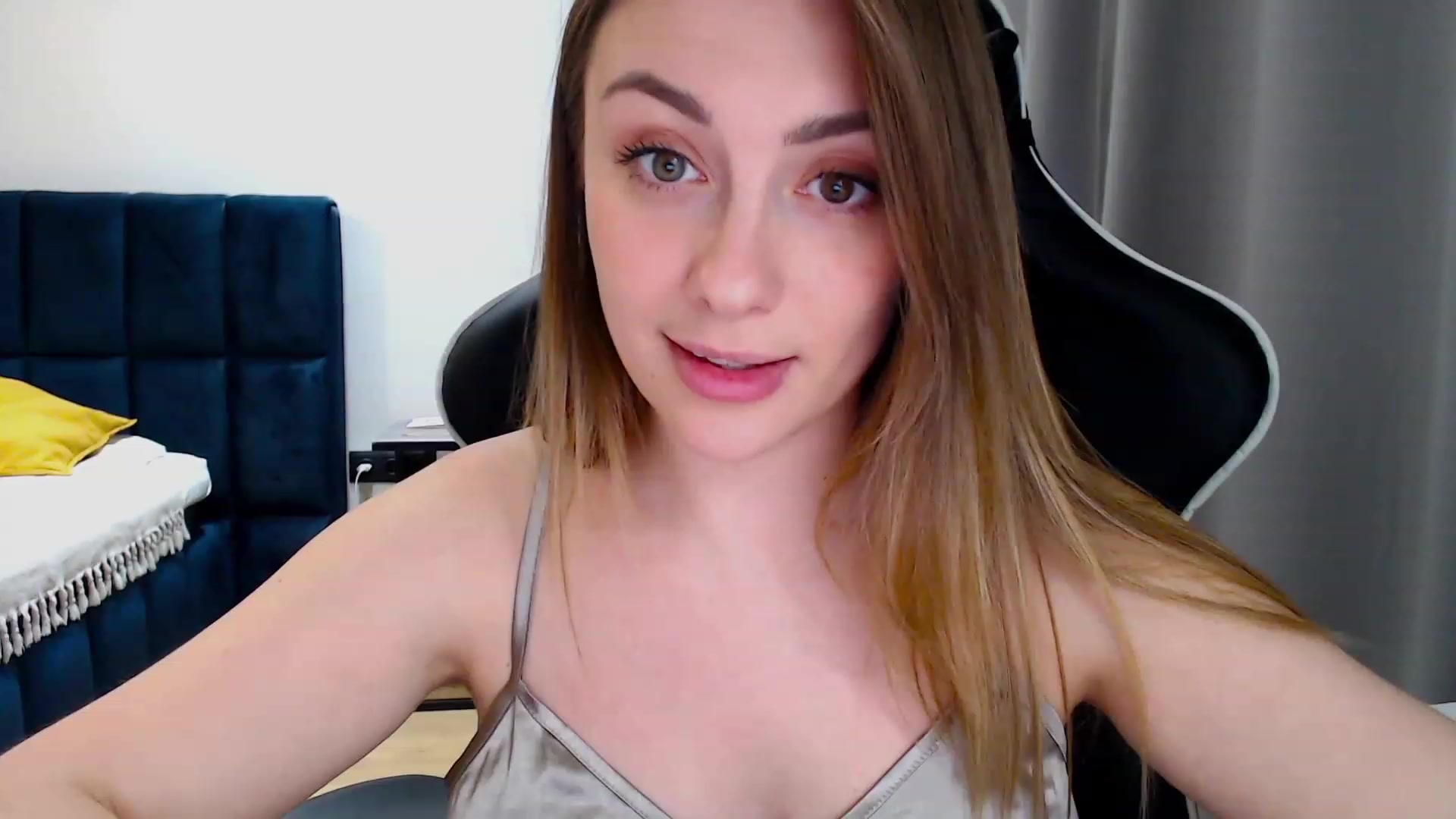 QueenOfTease_ video thumbnail