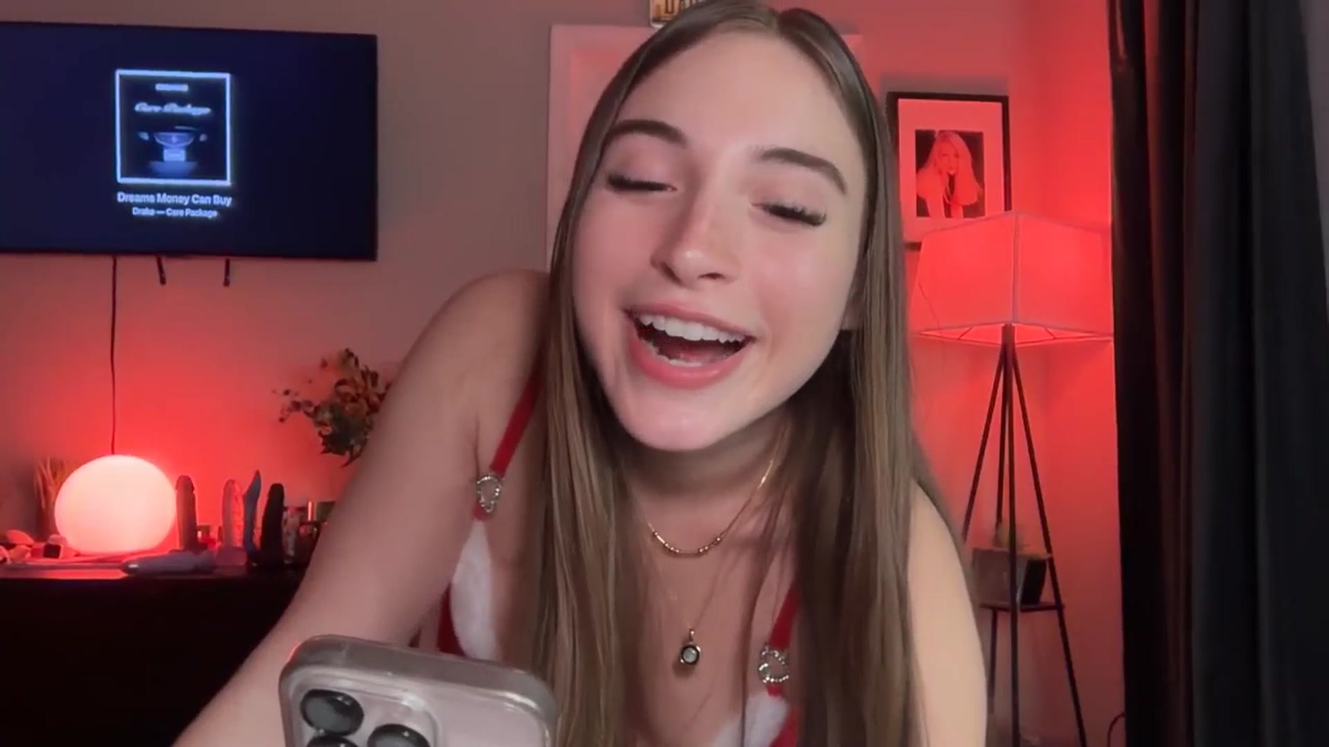 SarahRhyder video thumbnail