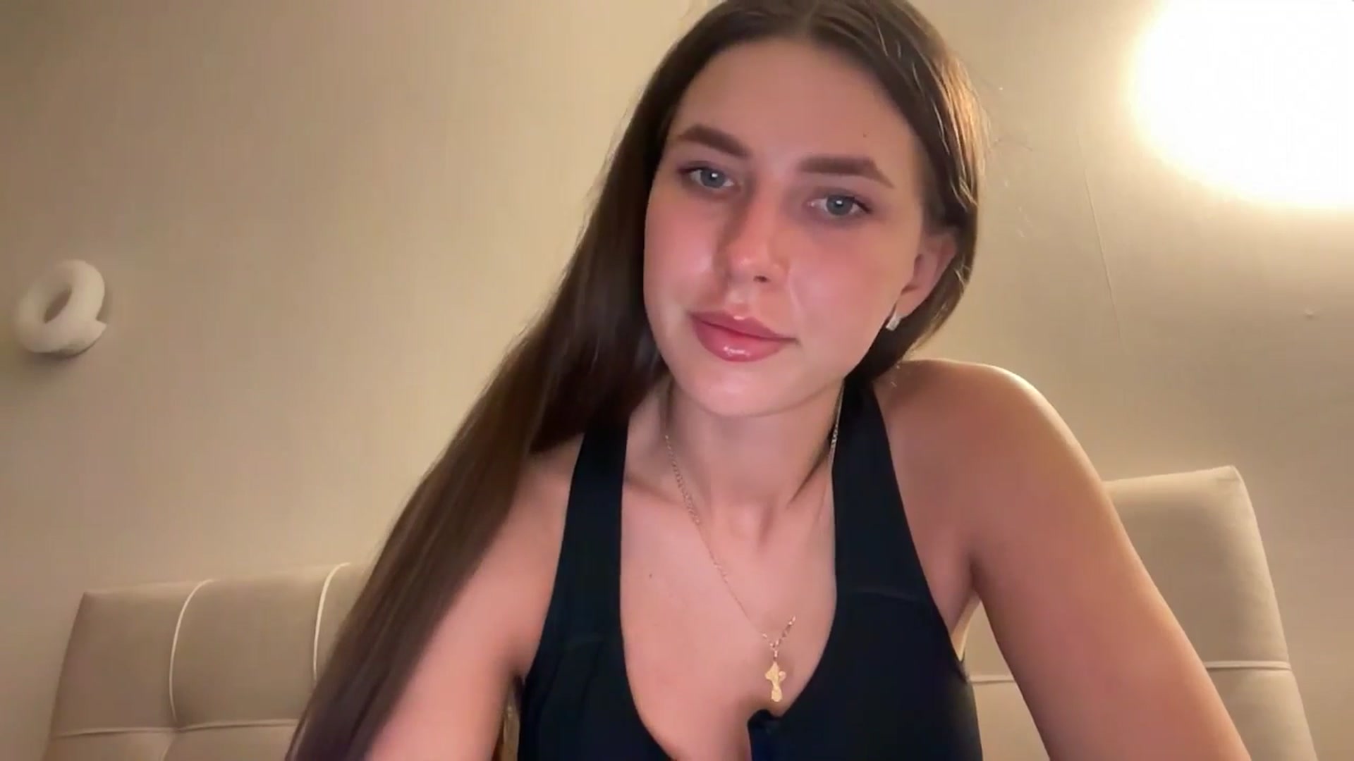 kissfreeze video thumbnail