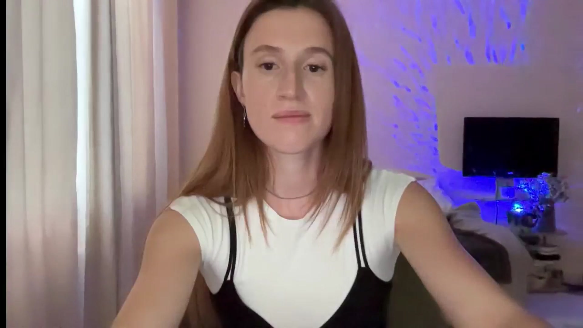 LovelyBvnny video thumbnail