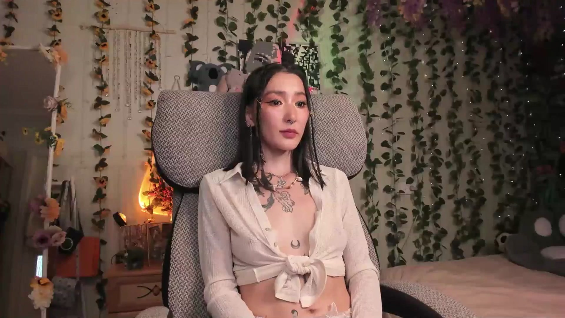 KellyAsian video thumbnail