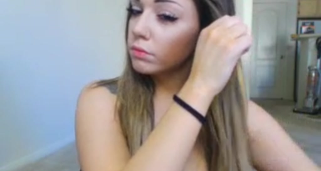 Comfiecozie video thumbnail