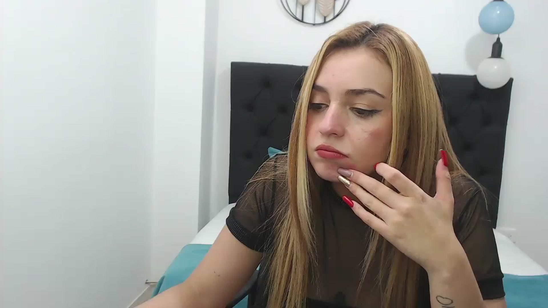CamilleDucan video thumbnail