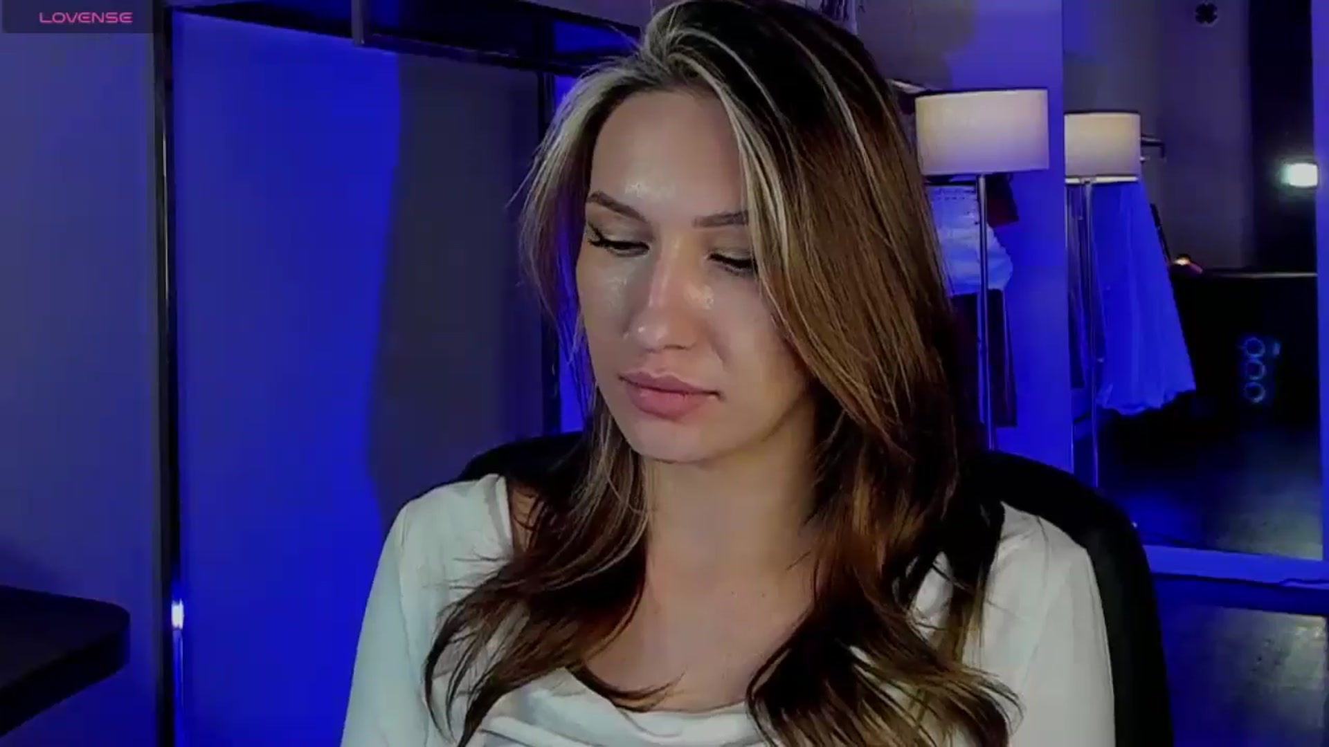 LovelyGin video thumbnail