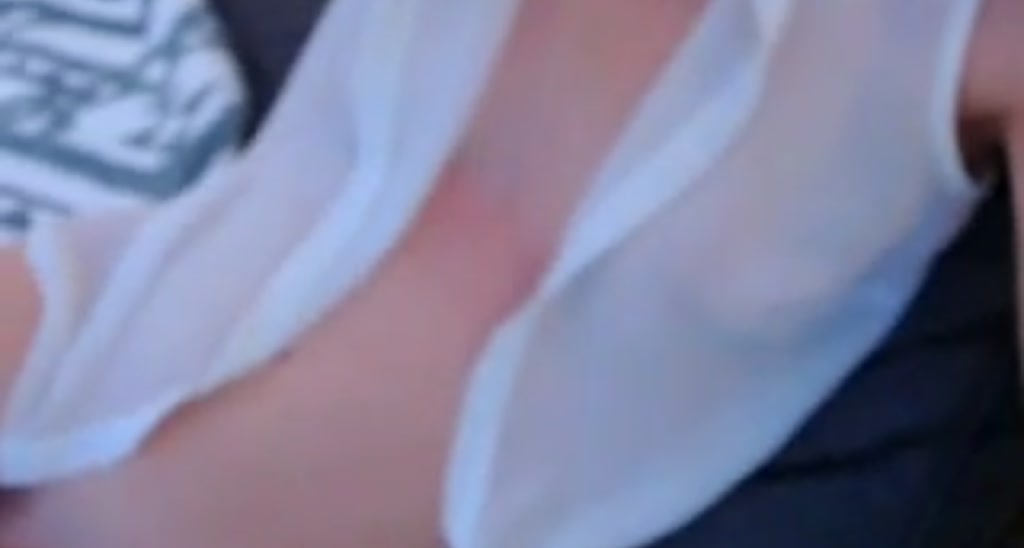 Emi_Lee video thumbnail