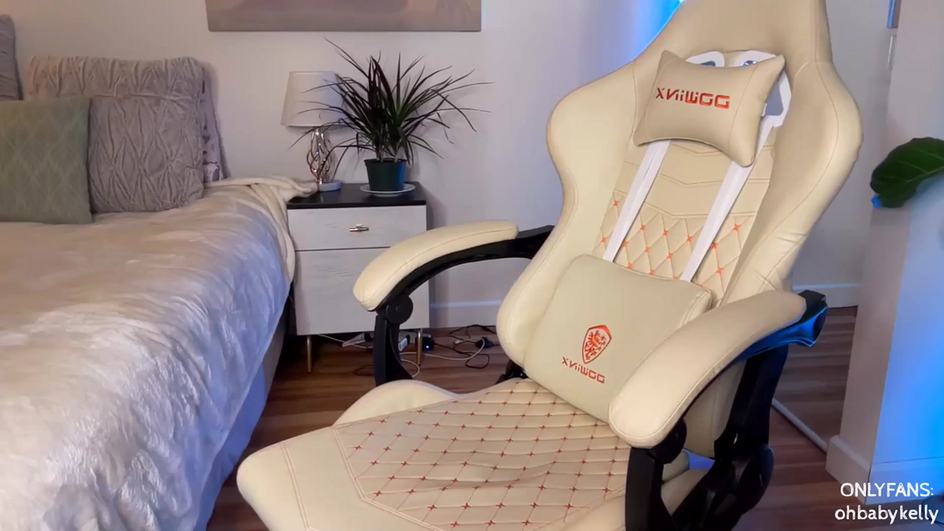 Ohbabykelly video thumbnail