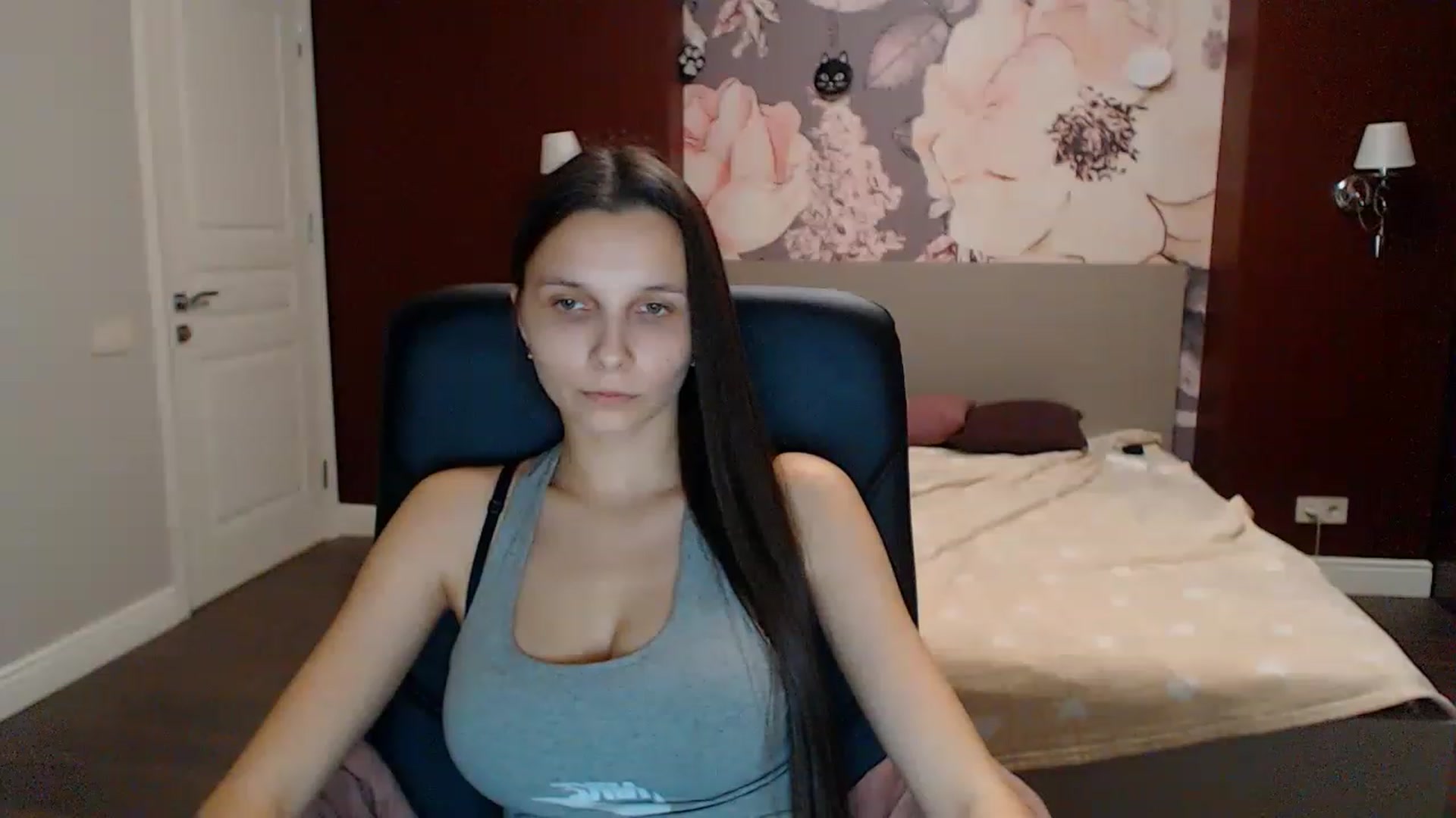 Karina_Mils video thumbnail