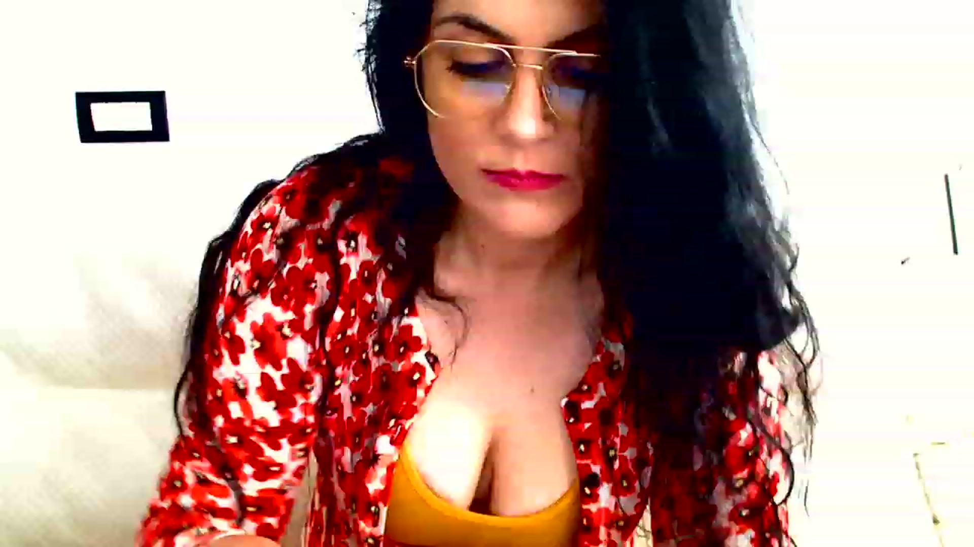baby_cristina video thumbnail