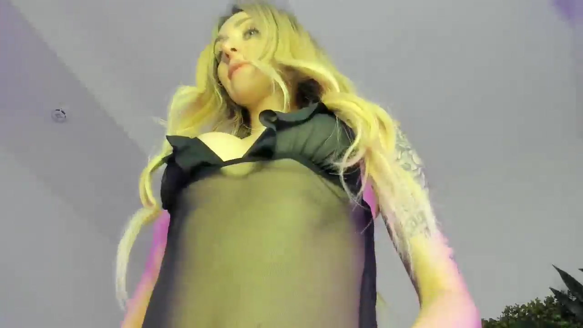 Horny_Blond video thumbnail