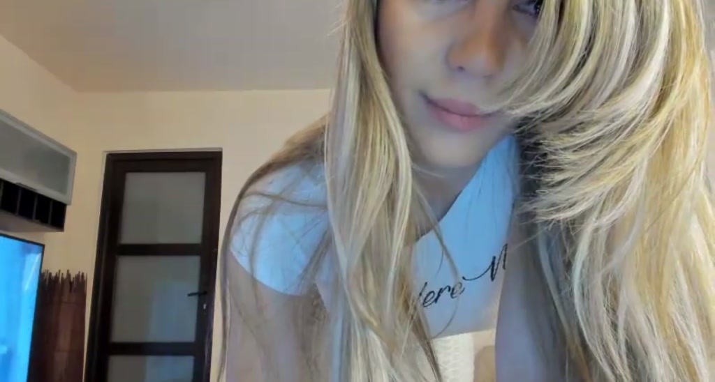 Alesia_ video thumbnail