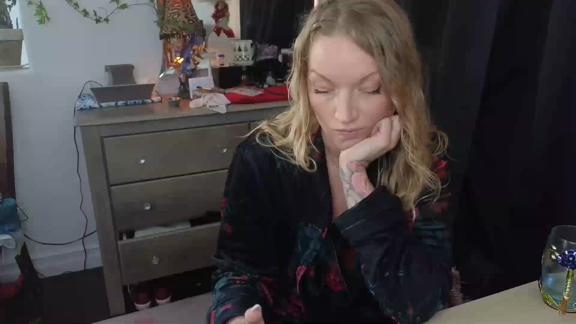 EmilyEmbers video thumbnail