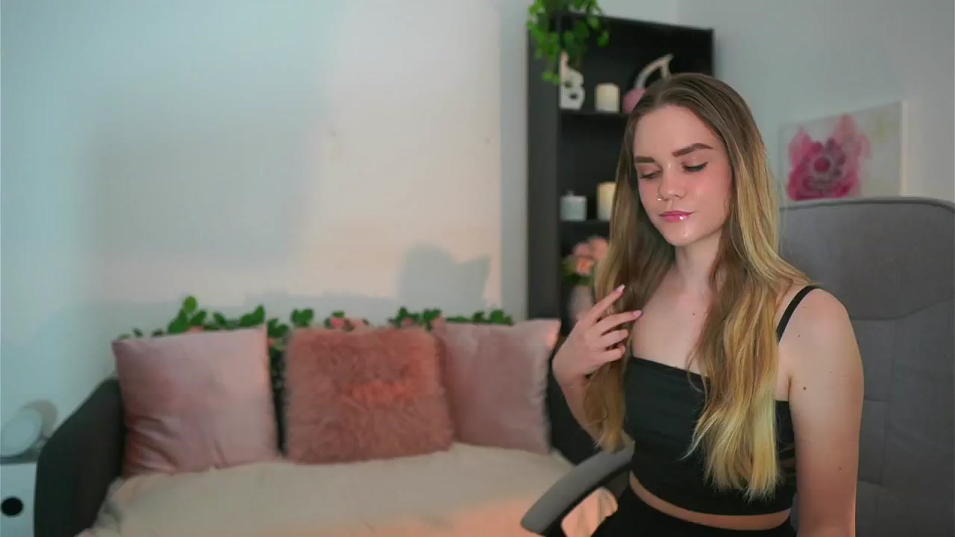Skyla_Novea_ video thumbnail