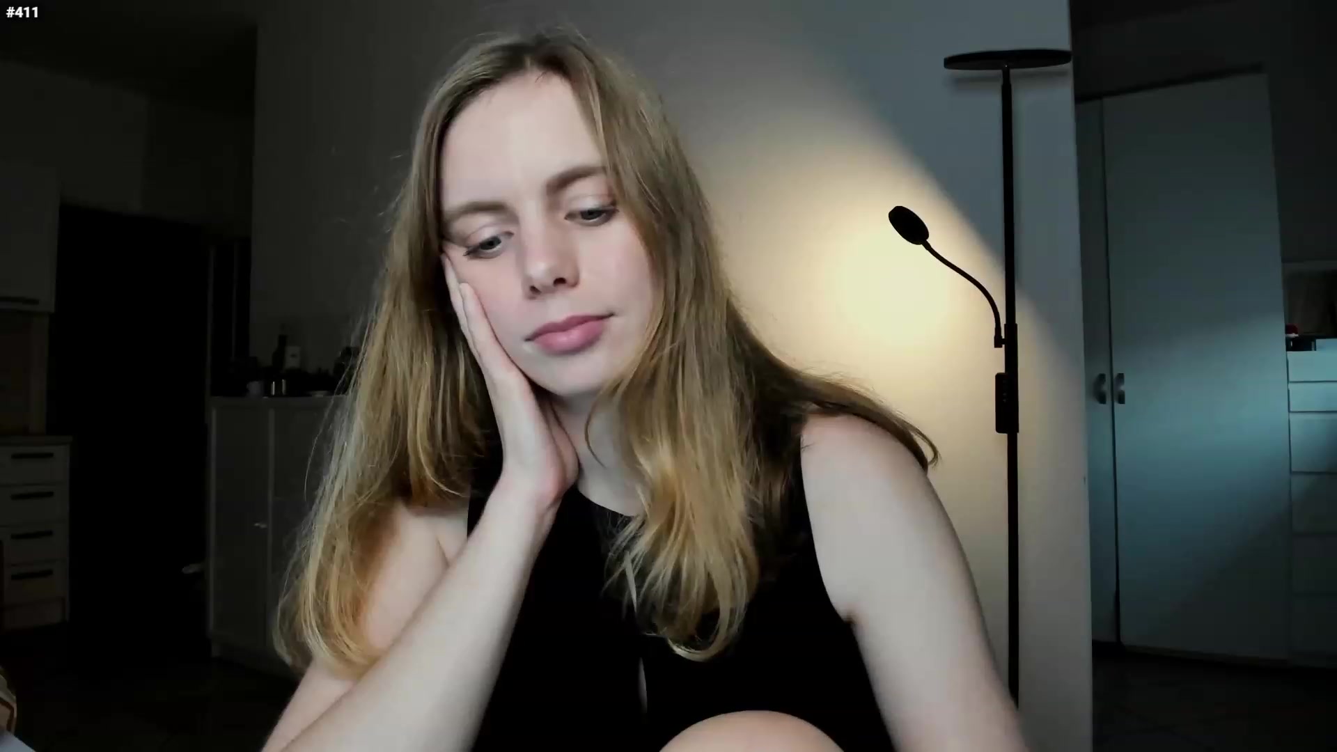 Personage video thumbnail