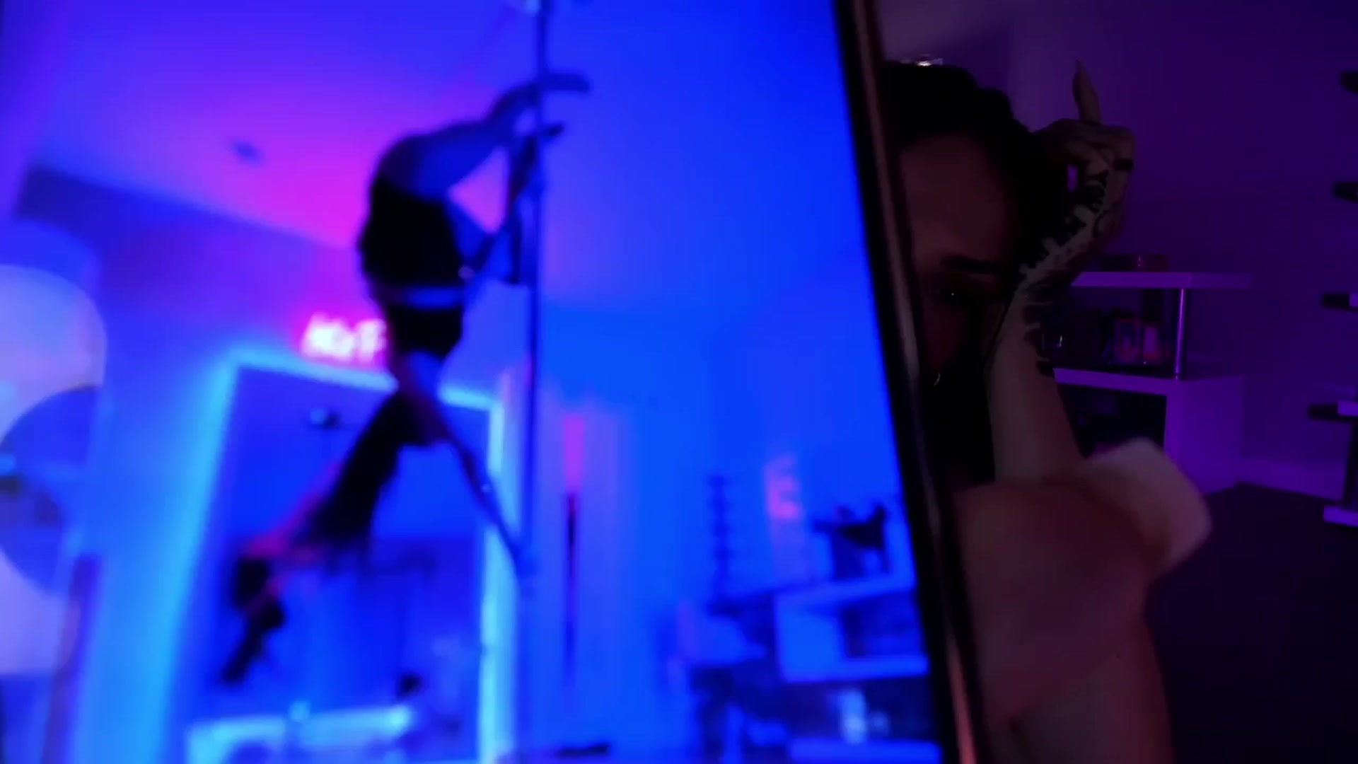 BrinaNellie_ video thumbnail