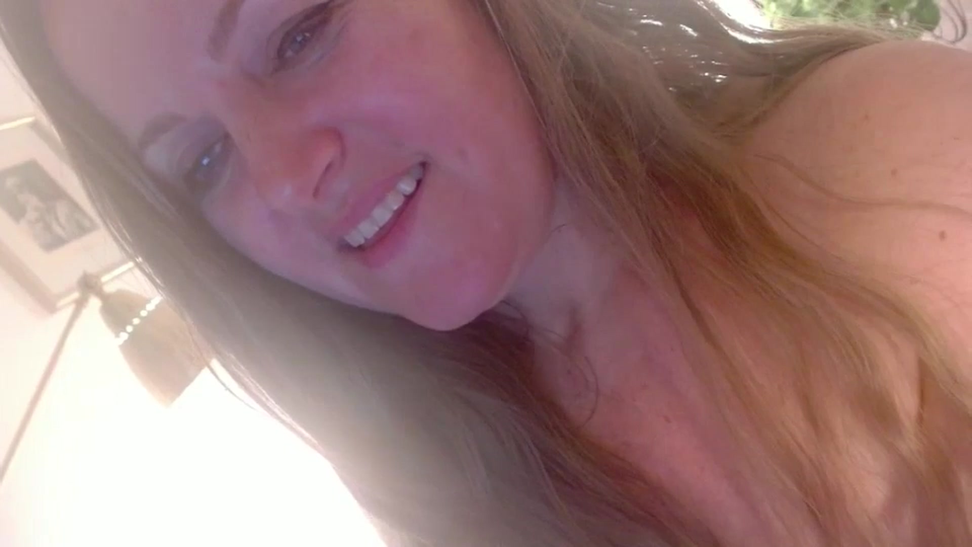 JustLily video thumbnail