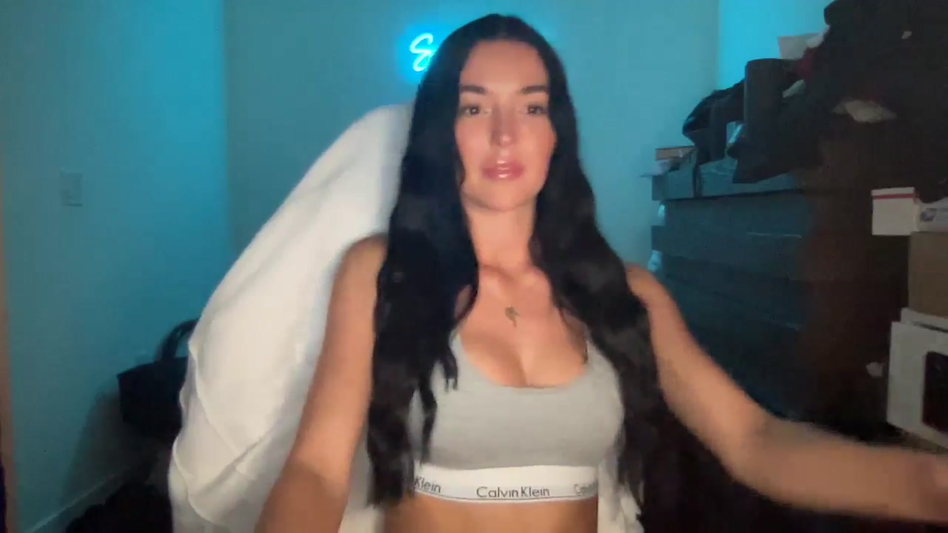 SerenaBecker_ video thumbnail