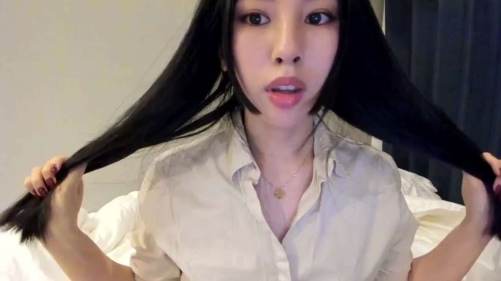 Stephanie video thumbnail