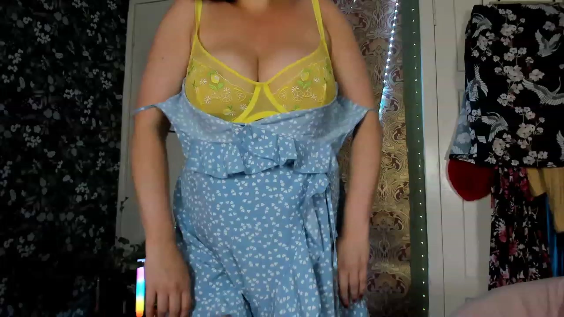 MissMimiRose video thumbnail