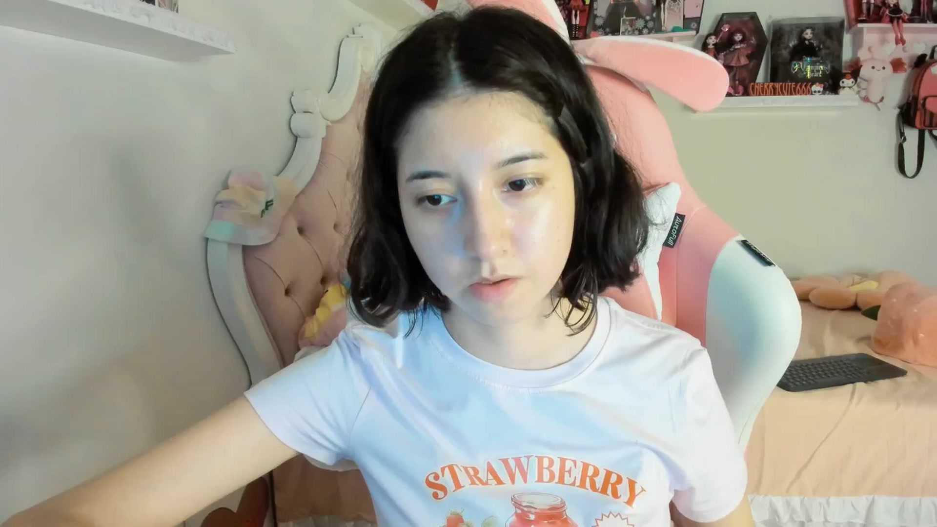 Cherrycute666 video thumbnail