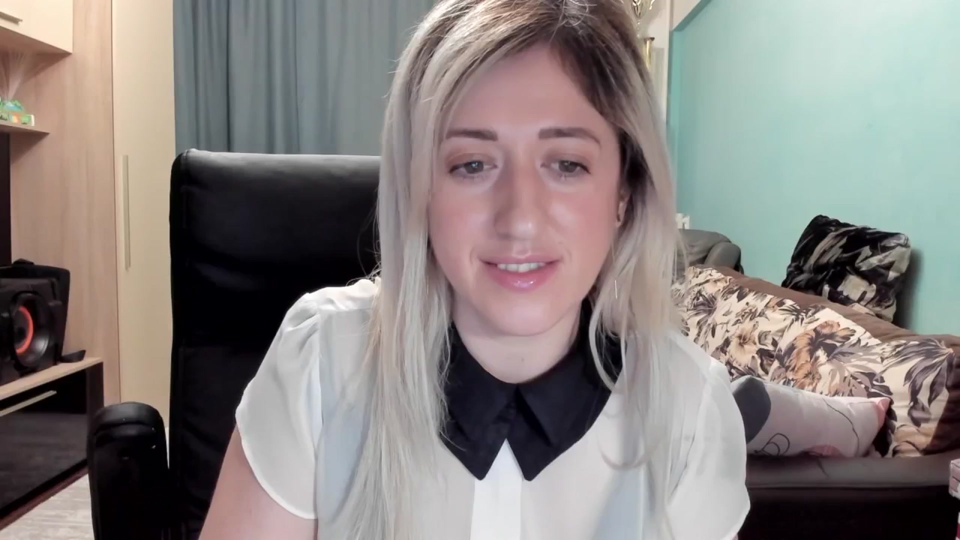 SweetDelia_ video thumbnail