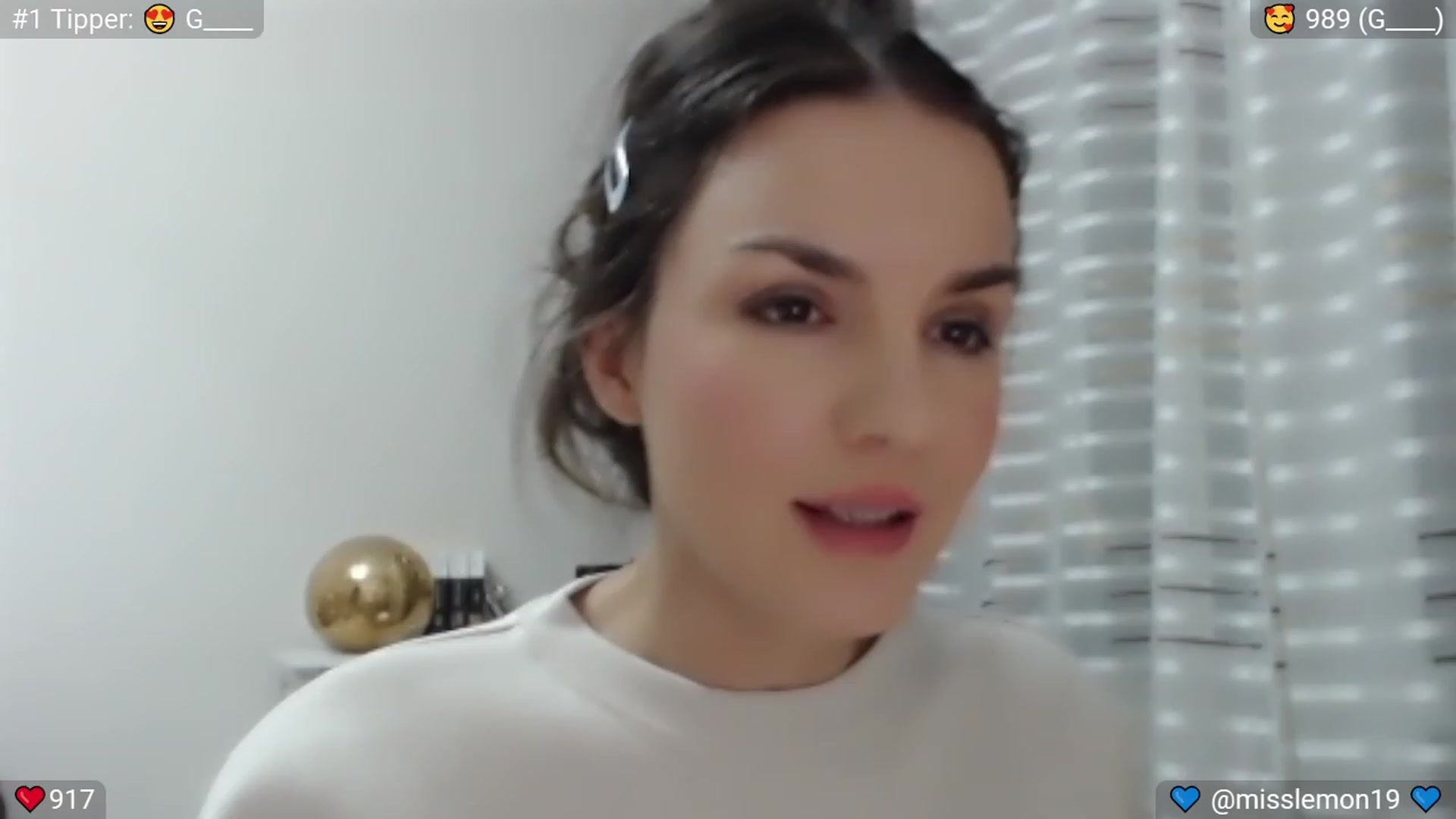 MissMochi video thumbnail