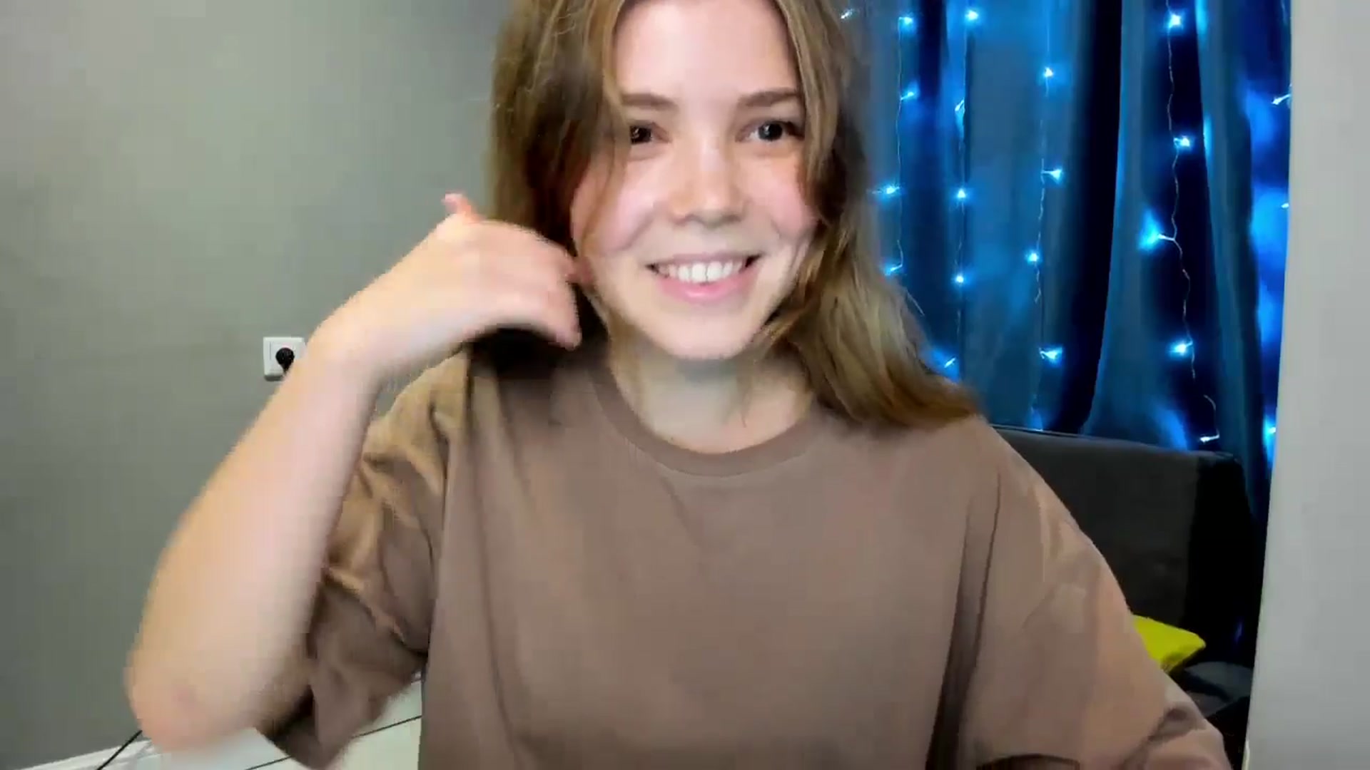 EffyShy video thumbnail