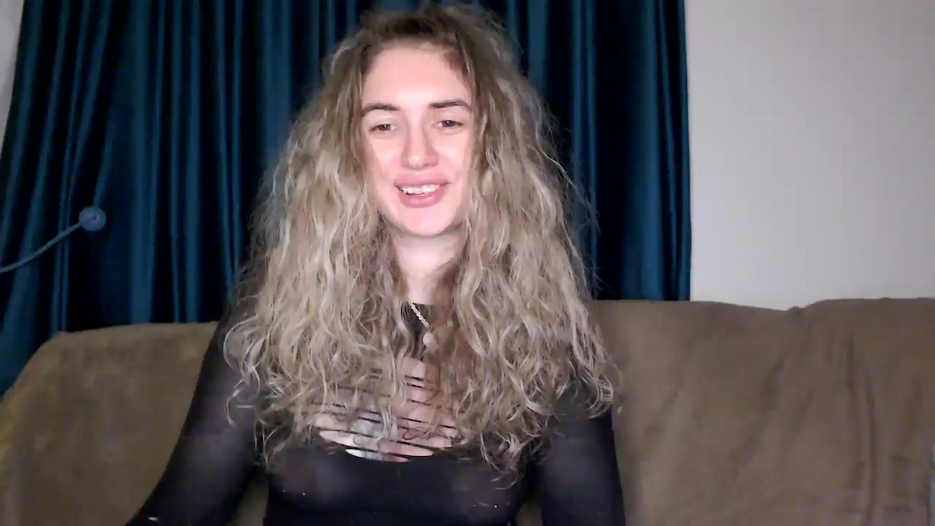 MissDivinna video thumbnail