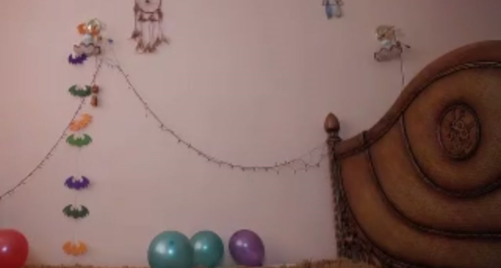 Gray_Emma video thumbnail