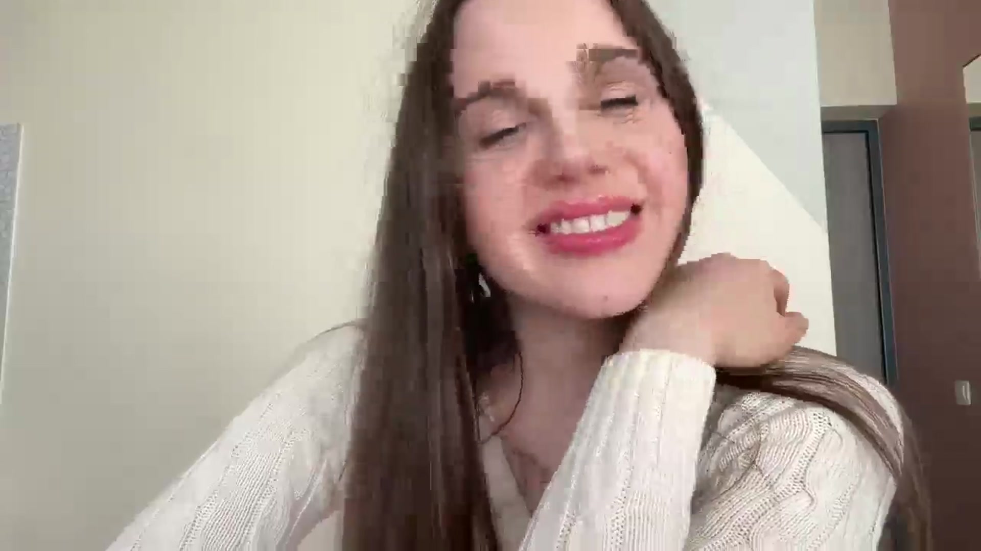 ElizabethRoss video thumbnail