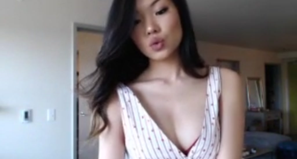 LilyVixen video thumbnail