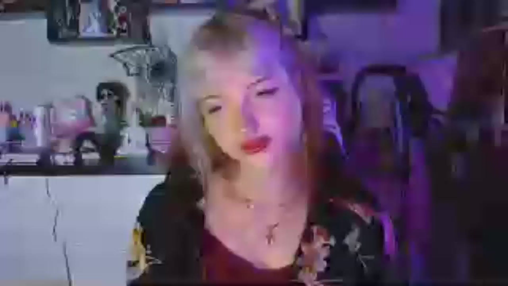 VladaMoon video thumbnail