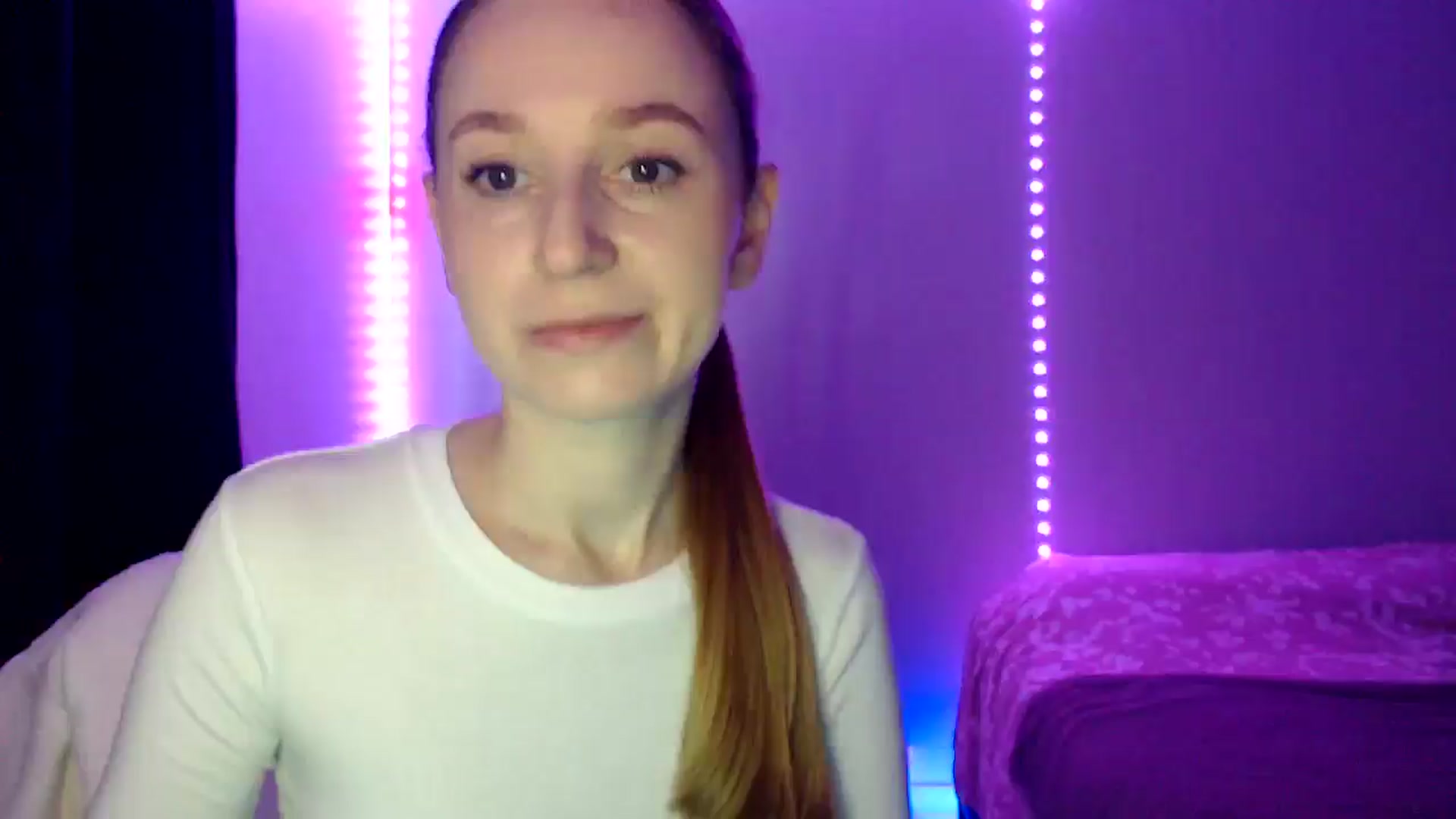 PetitAnge_ video thumbnail