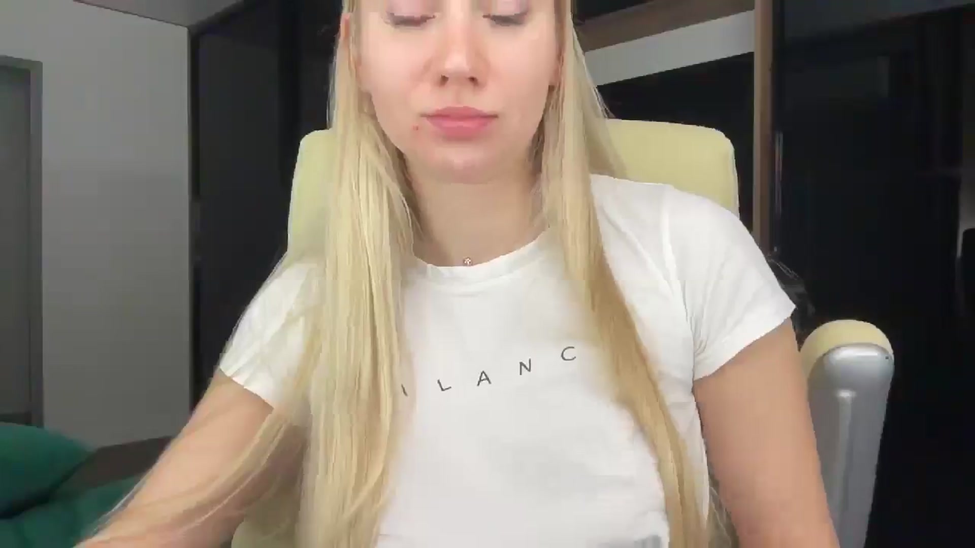 Miss_Sylvia video thumbnail