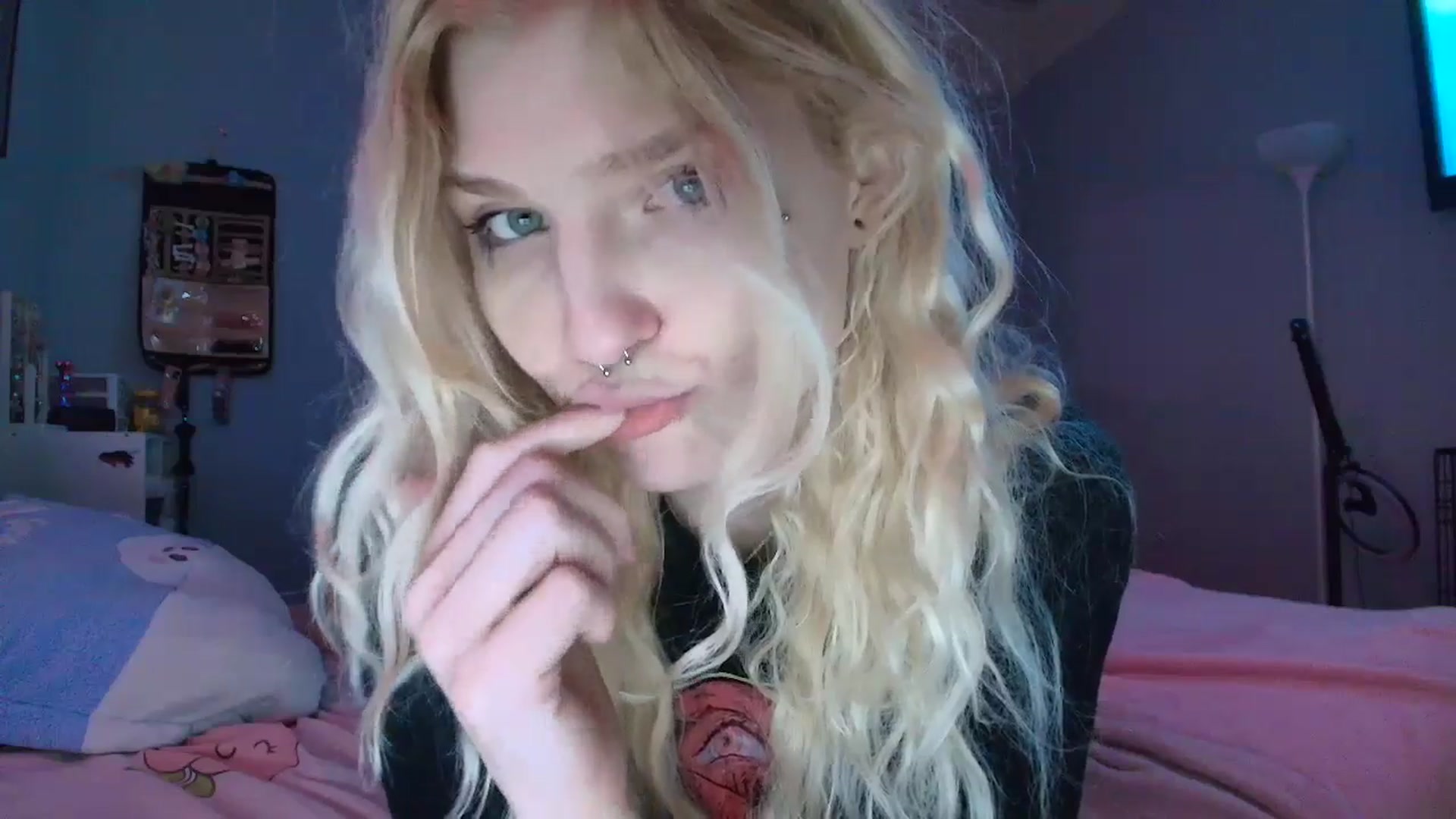 DuckChan0 video thumbnail