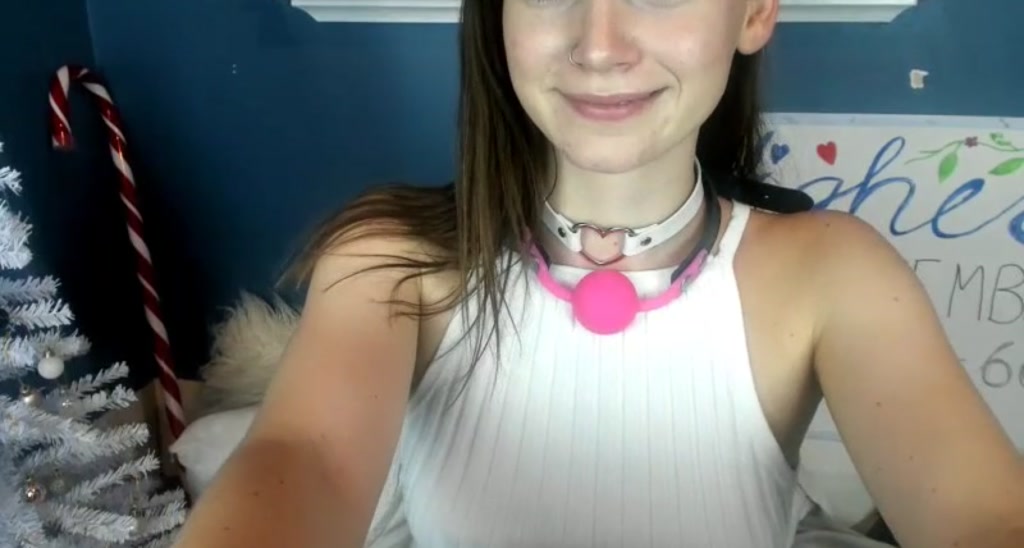 MiaMunro video thumbnail