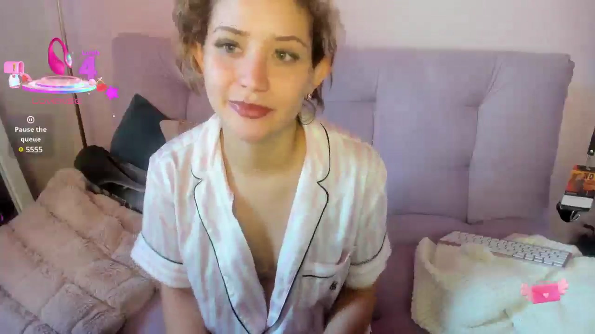 Greeicywells video thumbnail