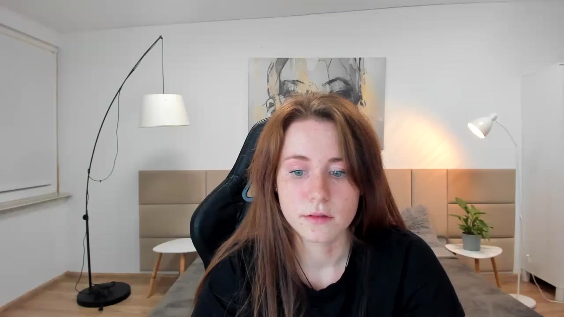 Moonshinee video thumbnail